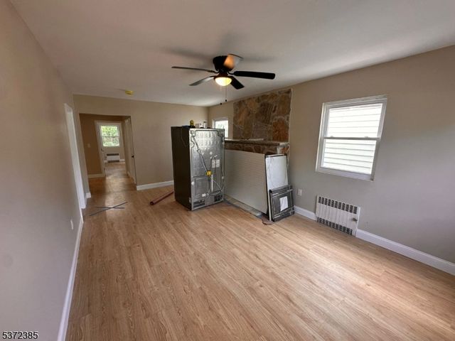 50 Fairmount Ter, East Orange City, NJ 07018