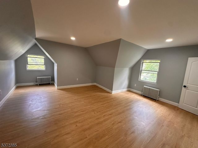 50 Fairmount Ter, East Orange City, NJ 07018
