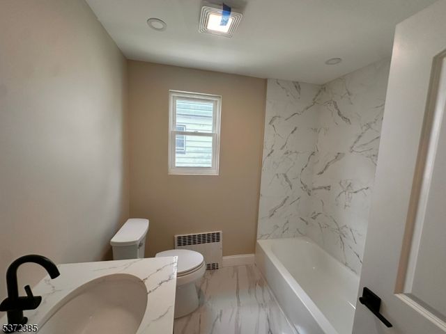 50 Fairmount Ter, East Orange City, NJ 07018