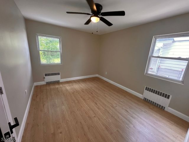 50 Fairmount Ter, East Orange City, NJ 07018