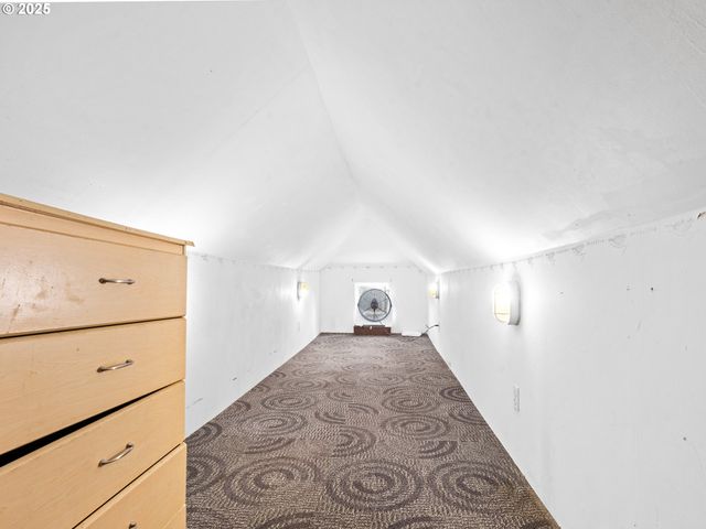 6525 N MONTANA Ave, Portland, OR 97217