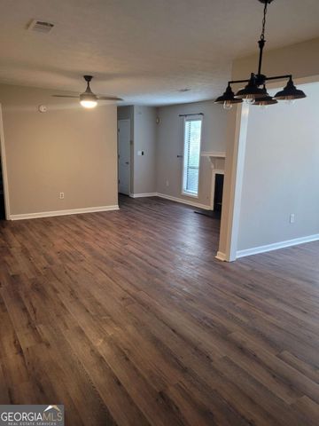 3923 Woodridge Way, Tucker, GA 30084