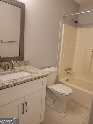 3923 Woodridge Way, Tucker, GA 30084