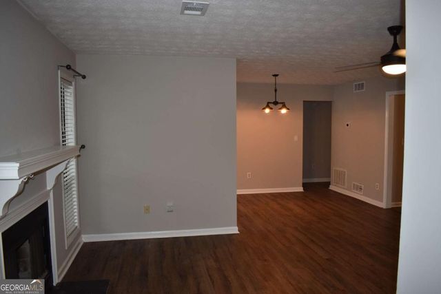 3923 Woodridge Way, Tucker, GA 30084