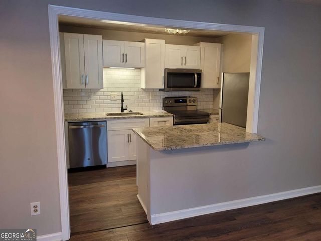 3923 Woodridge Way, Tucker, GA 30084