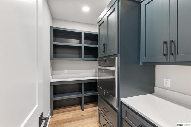 20617 Kansas Avenue, Elkhorn, NE 68022