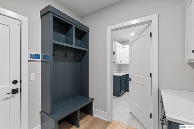 20617 Kansas Avenue, Elkhorn, NE 68022