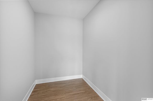 20617 Kansas Avenue, Elkhorn, NE 68022