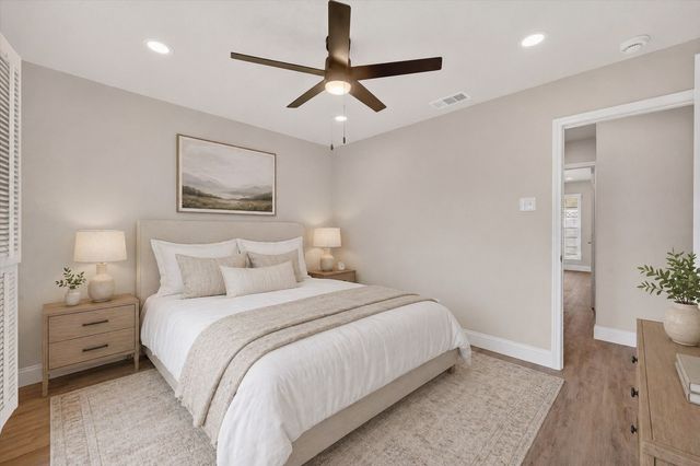 15745 Havenrock Circle, Dallas, TX 75248