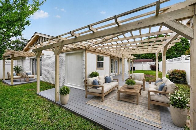 15745 Havenrock Circle, Dallas, TX 75248