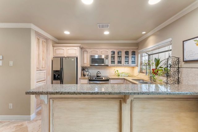 2209 W Settlers Way, The Woodlands, TX 77380