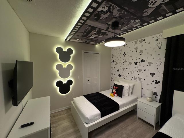 142 HOLLINGSHEAD LOOP, Davenport, FL 33896