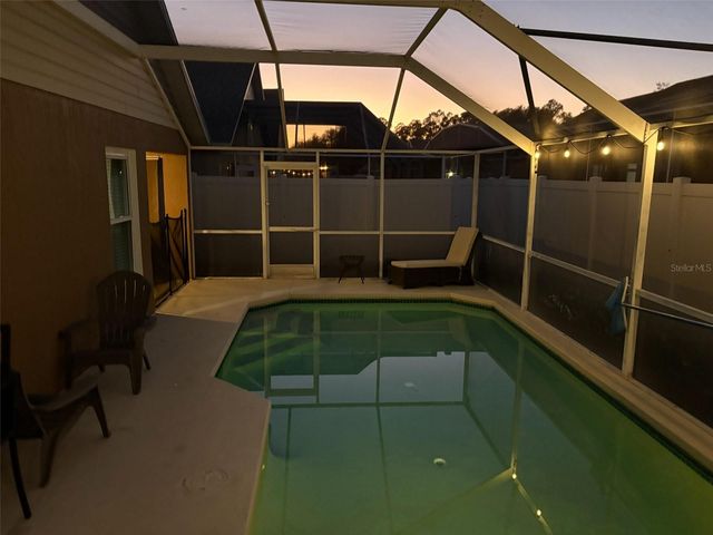 142 HOLLINGSHEAD LOOP, Davenport, FL 33896