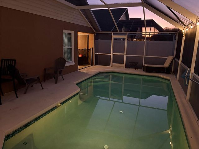 142 HOLLINGSHEAD LOOP, Davenport, FL 33896