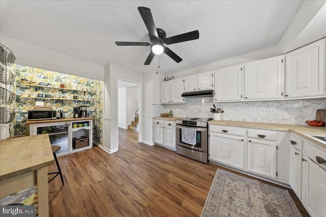 700 HARVARD LN, Newark, DE 19711
