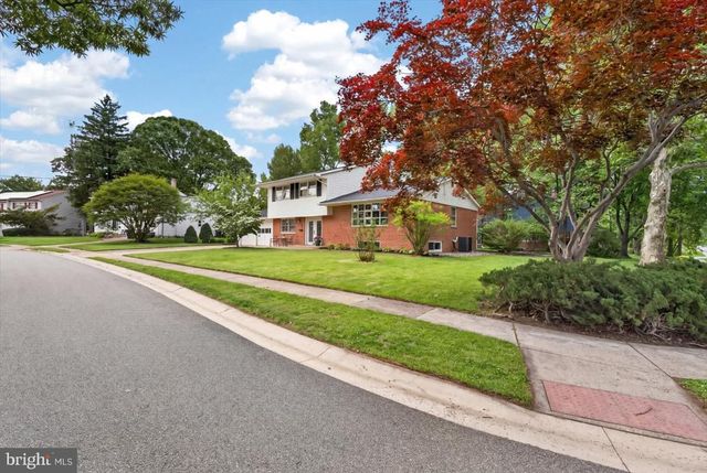 700 HARVARD LN, Newark, DE 19711