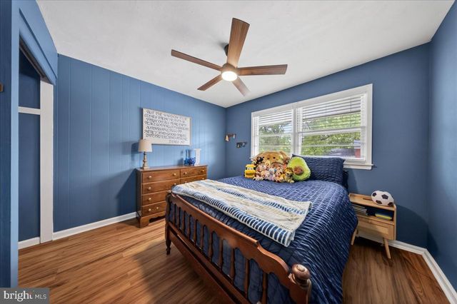 700 HARVARD LN, Newark, DE 19711