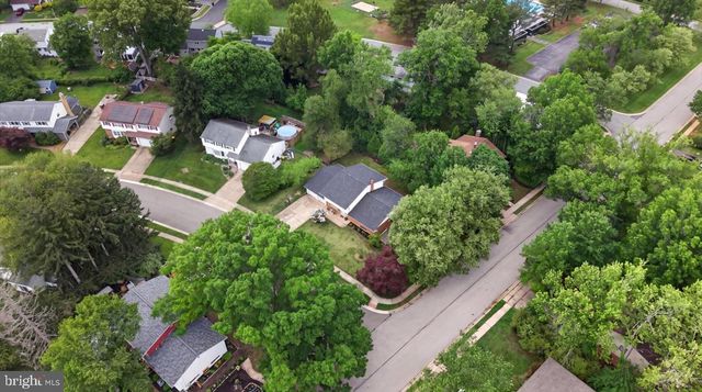 700 HARVARD LN, Newark, DE 19711
