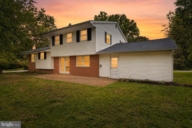 700 HARVARD LN, Newark, DE 19711