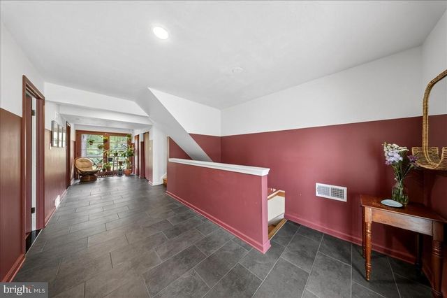700 HARVARD LN, Newark, DE 19711