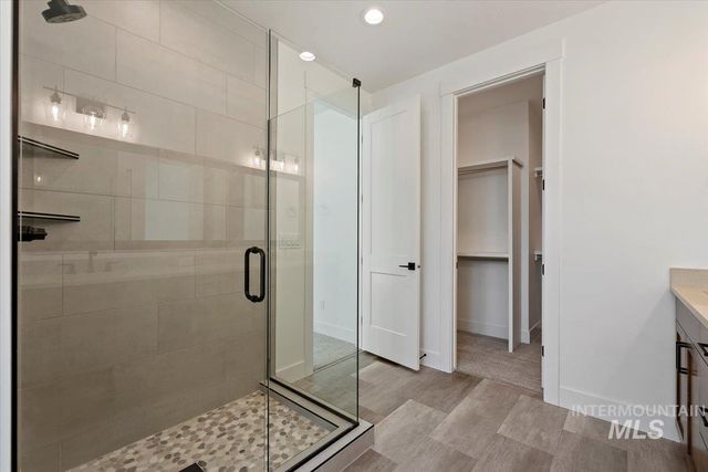 10511 W Mizzle Drive, Star, ID 83669