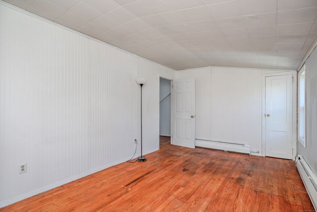 1 Hampton Road, New Fairfield, CT 06812