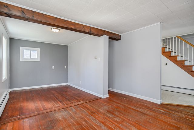 1 Hampton Road, New Fairfield, CT 06812