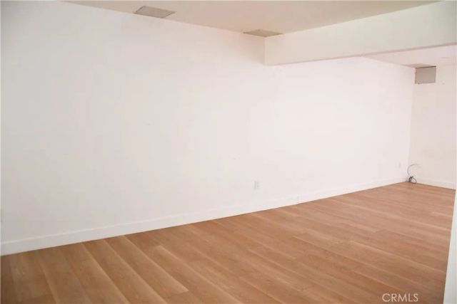 994 Valencia 104, Costa Mesa, CA 92626