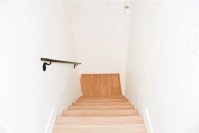 994 Valencia 104, Costa Mesa, CA 92626