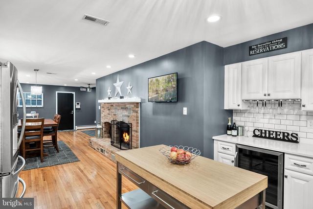 1579 HAINESPORT MOUNT LAUREL RD, Mount Laurel, NJ 08054
