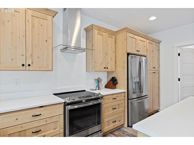 209 SEA CREST Way, Otter Rock, OR 97369