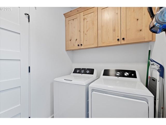 209 SEA CREST Way, Otter Rock, OR 97369