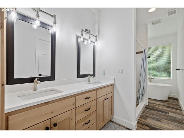 209 SEA CREST Way, Otter Rock, OR 97369