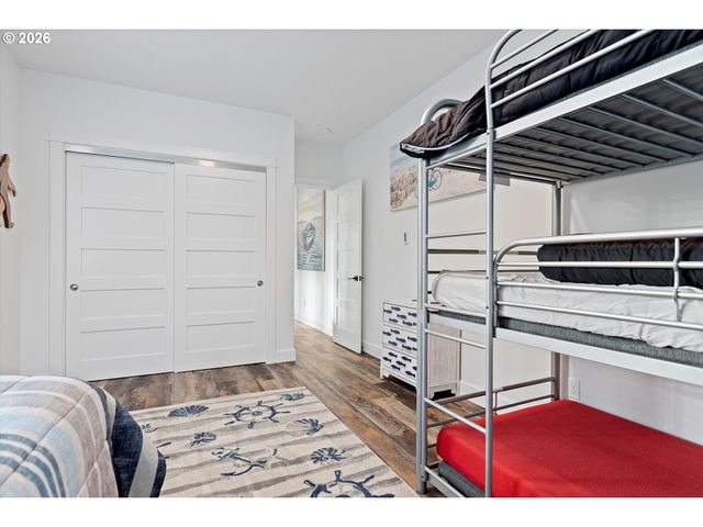 209 SEA CREST Way, Otter Rock, OR 97369