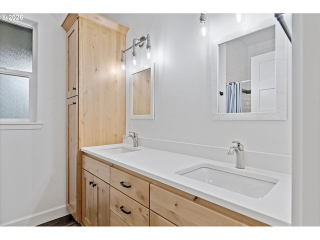 209 SEA CREST Way, Otter Rock, OR 97369