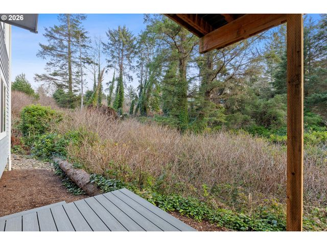 209 SEA CREST Way, Otter Rock, OR 97369