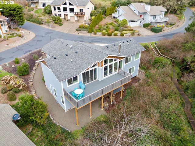 209 SEA CREST Way, Otter Rock, OR 97369