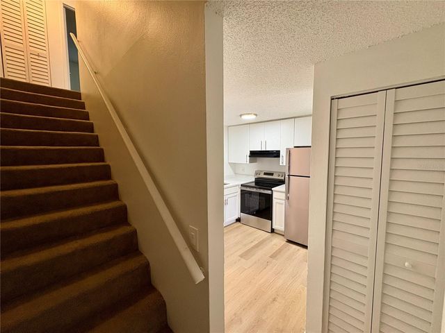 408 57TH AVENUE DRIVE E C, Bradenton, FL 34203