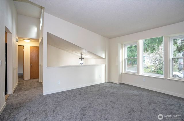 12214 221st Avenue Ct E, Bonney Lake, WA 98391