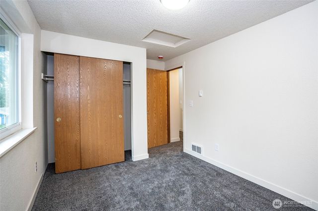 12214 221st Avenue Ct E, Bonney Lake, WA 98391