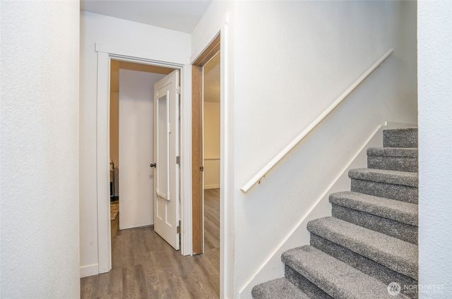 12214 221st Avenue Ct E, Bonney Lake, WA 98391