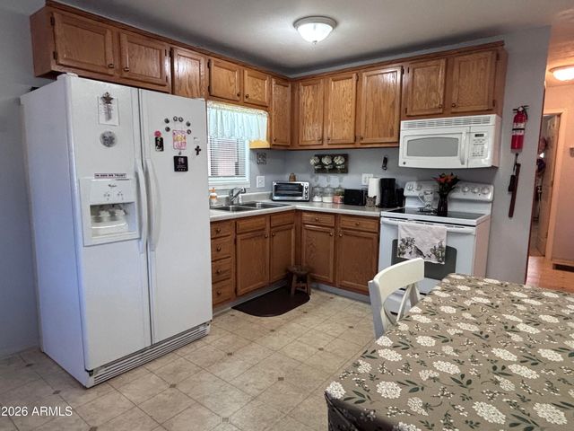 4065 E UNIVERSITY Drive 313, Mesa, AZ 85205