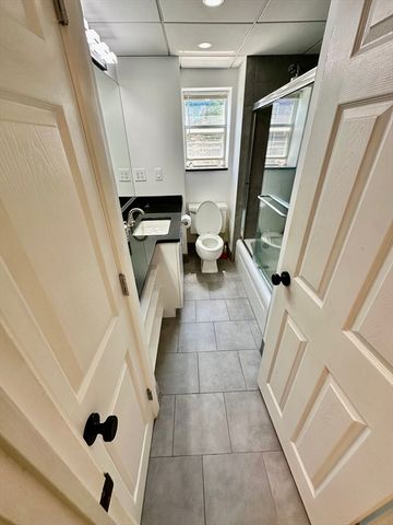 41 Broadlawn Park 22A, Newton, MA 02467