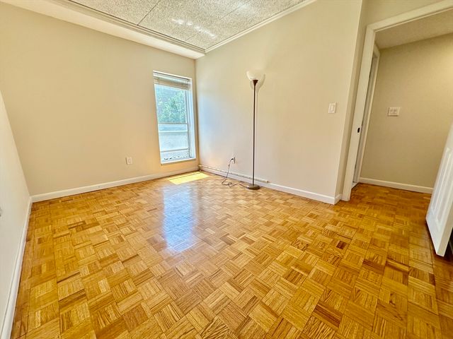 41 Broadlawn Park 22A, Newton, MA 02467