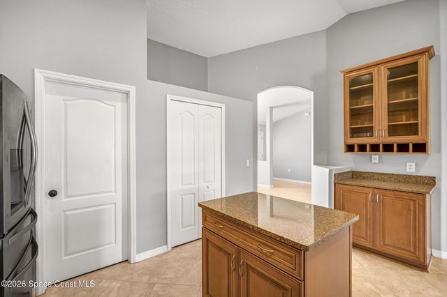 5070 Pointed Bill Court, Rockledge, FL 32955