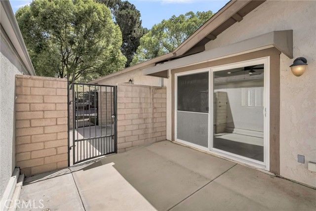 510 Via Zapata, Riverside, CA 92507