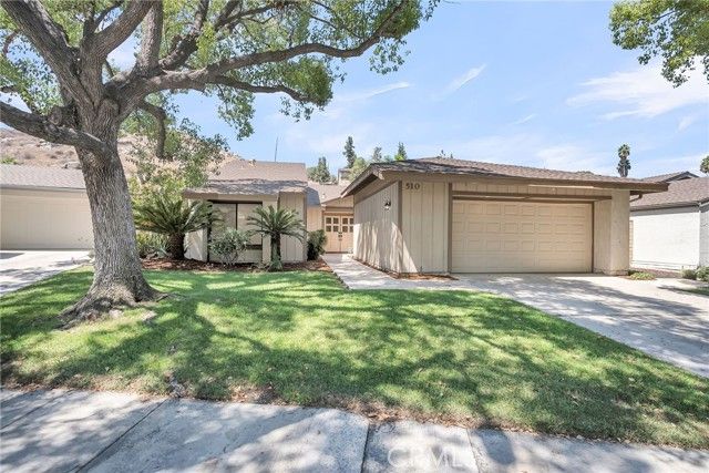 510 Via Zapata, Riverside, CA 92507