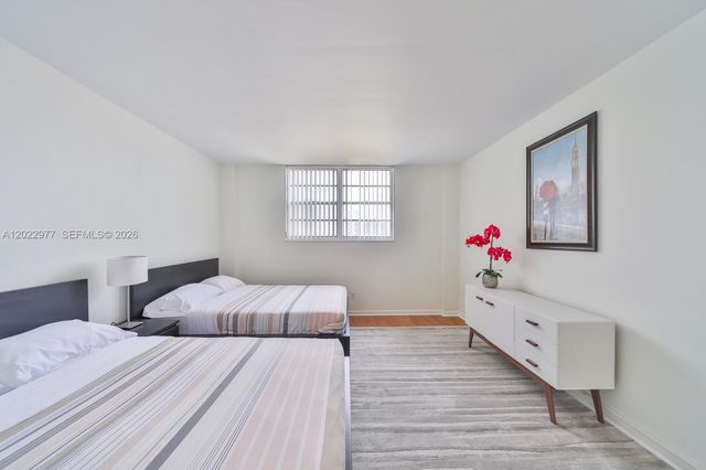 19370 Collins Avenue 622, Sunny Isles Beach, FL 33160