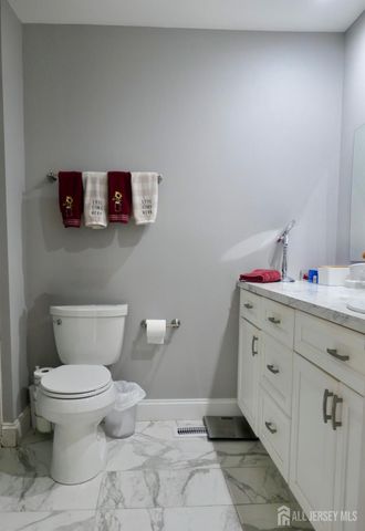 27-A John Adams Court, Monroe, NJ 08831