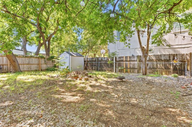 2207 Santa Rita ST, Austin, TX 78702